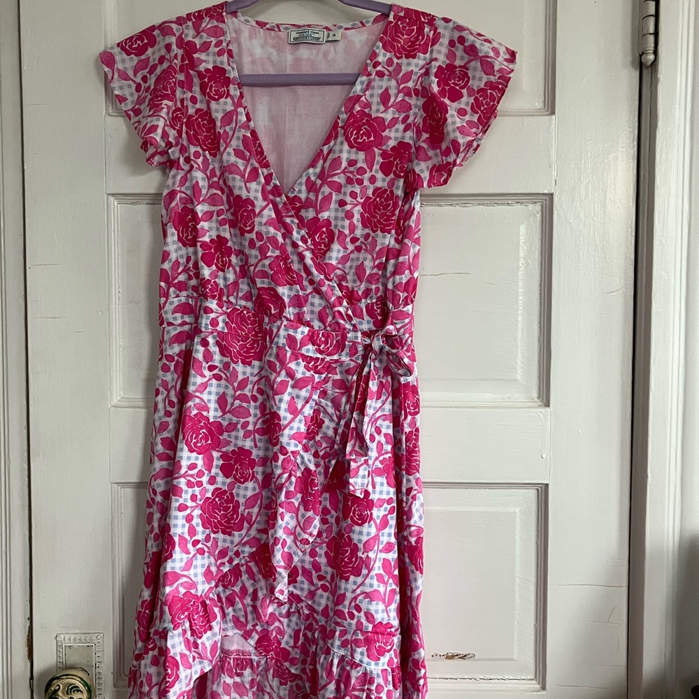 Vineyard Vines girls Floral Pink Wrap Dress